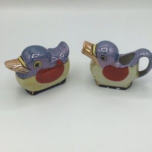 Vintage lustreware lot502 sugar and creamer